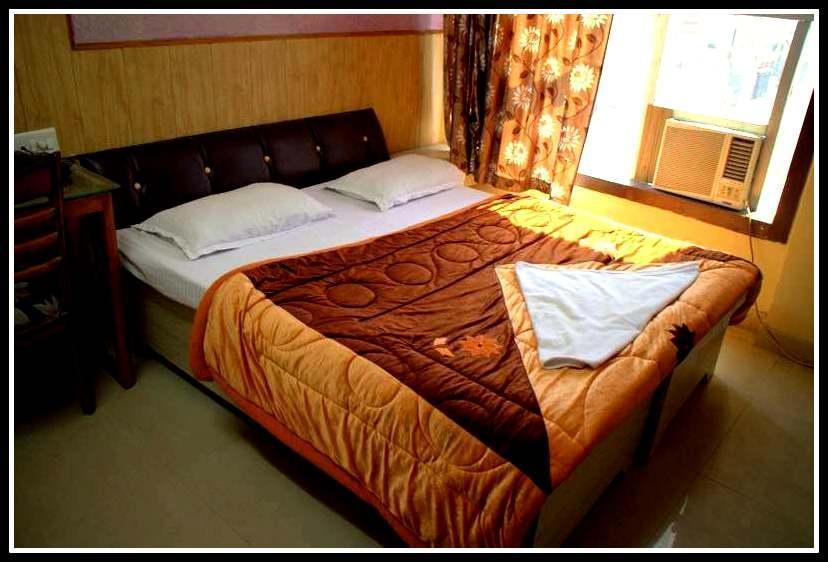 Hotel Shaurya Haridwār Extérieur photo